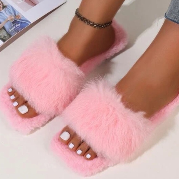 Shoes - Pink Square Toe Fluffy Sandals- 9.5